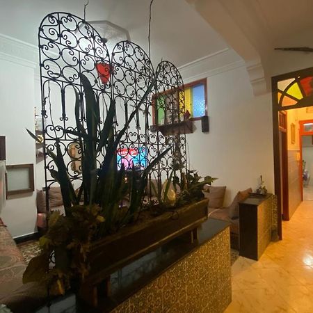 Appartement Meuble 5 Personnes En Plein Centre Ville ราบัต ภายนอก รูปภาพ